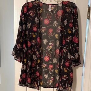 Xhilaration Black Floral Kimono Top
